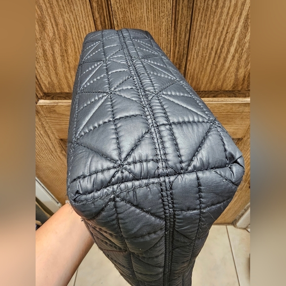 Juicy Couture Handbag Sachel Quilted Black EUC - Picture 10 of 16